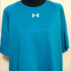 Men’s Under Armour crew neck